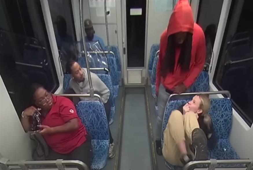 Επίθεση σε τρένο στις ΗΠΑ/Χ