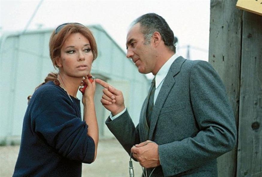 Λέα Μασάρι (Χ)