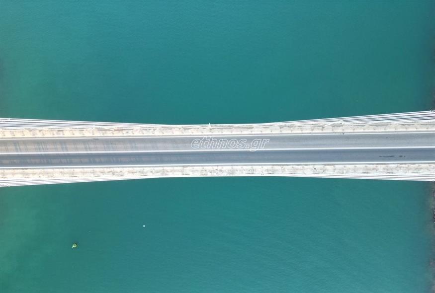 Το πλάτος των δύο λωρίδων θα μειωθεί στο ελάχιστο. Φωτογραφία Κώστας Ασημακόπουλος ethnos.gr