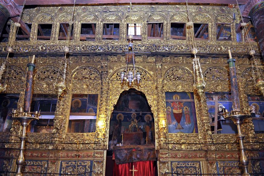 Τα Χριστούγεννα του 2009 άγνωστοι απογύμνωσαν τον Ιερό Ναό Κοιμήσεως της Θεοτόκου στο Κουκούλι Ζαγορίου (Copyright:Eurokinissi)