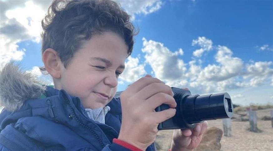 Σαρώνει τα βραβεία ένας 8χρονος φωτογράφος από τη Βρετανία (BBC)