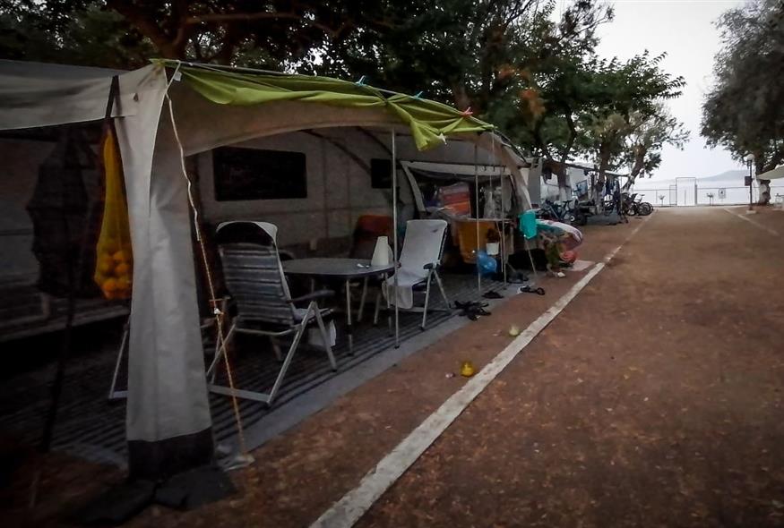 Κάμπινγκ στη Φοινικούντα (ΦΩΤΟΓΡΑΦΙΑ ΑΡΧΕΙΟΥ/EUROKINISSI)