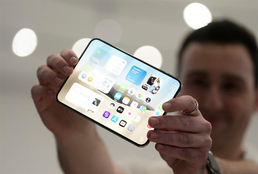 iPhone Duo (ΑP) iPhone Duo (ΑP)
