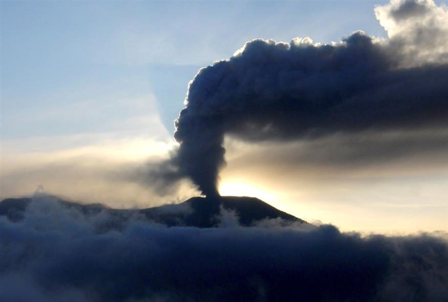 Έκρηξη ηφαιστείου στην Ινδονησία (Associated Press)