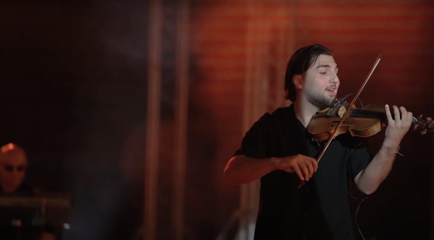 Q VIOLINS - ODYSSEA Project II Q VIOLINS - ODYSSEA Project II