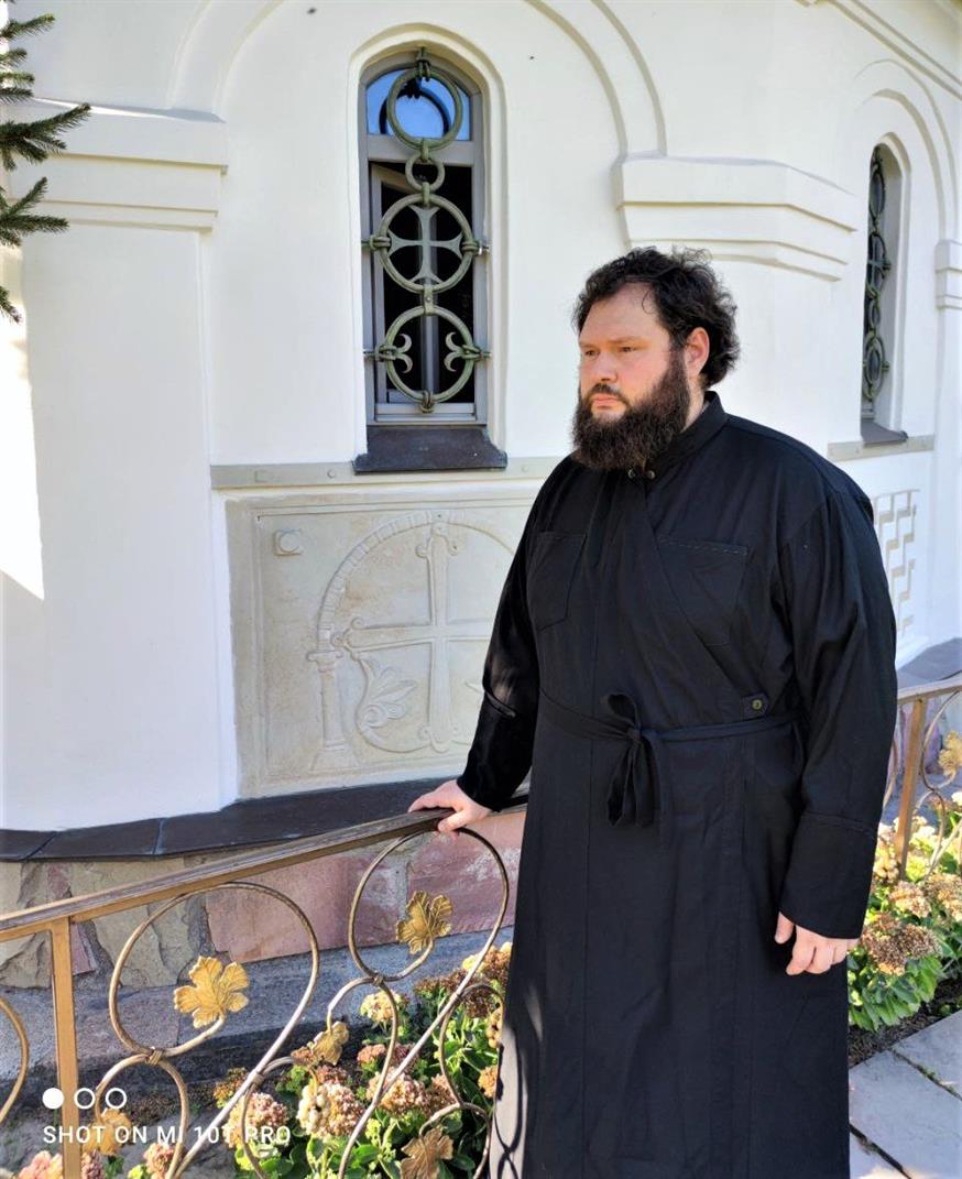 Πατήρ Αντρίυ Τοντοσίτσουκ