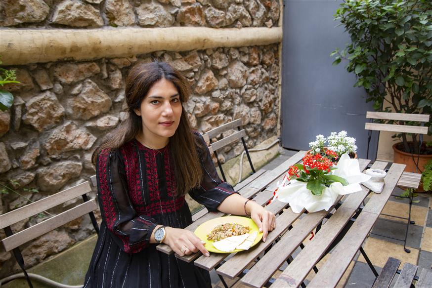 Η 33χρονη Ιρανή, copyright: ethnos.gr/Άθα Σκοταρά