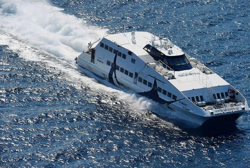 World Champion Jet: Κόλλησε αντικείμενο στην τουρμπίνα του πλοίου - Επιστρέφει στον Πειραιά