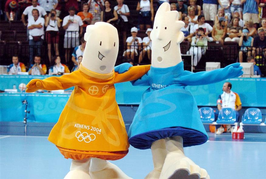 Οι μασκότ των Ολυμπιακών αγώνων / AP