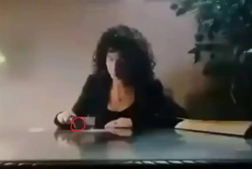 Υποψήφιος στις δικηγορικές εκλογές έκανε σποτ με γυναίκα να... σνιφάρει κοκαΐνη (Screenshot)