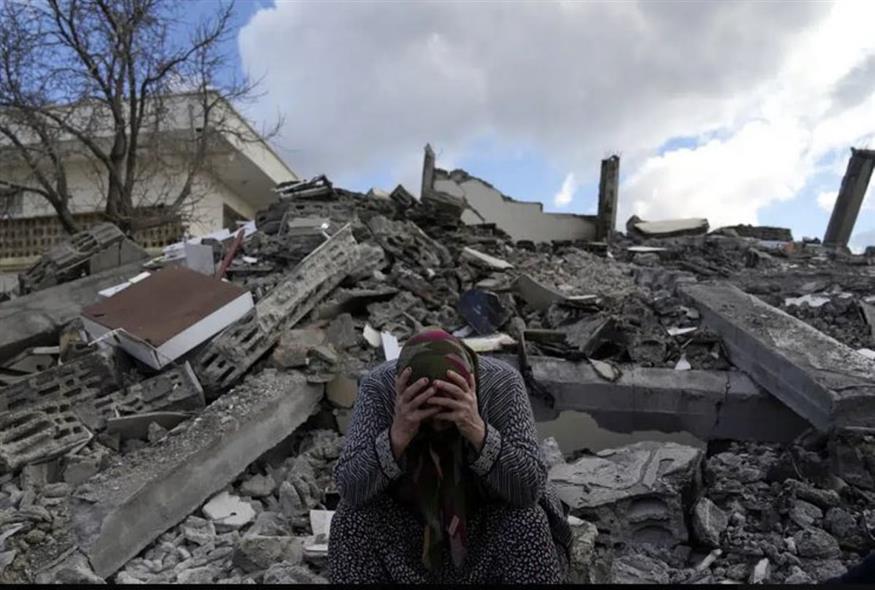 Ολική καταστροφή στην πόλη Αντάκια / Φωτογραφία Associated Press