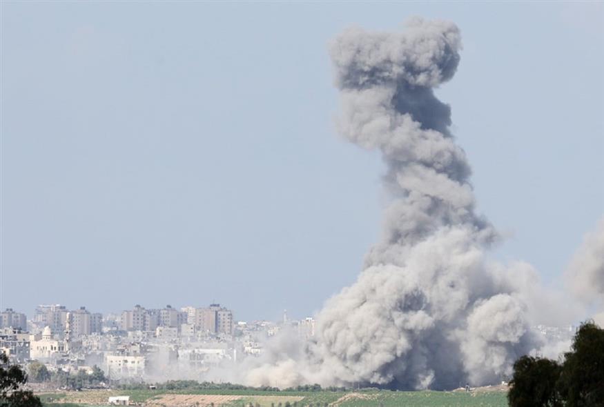 Επίθεση με ρουκέτες στη Γάζα (EPA/ABIR SULTAN)