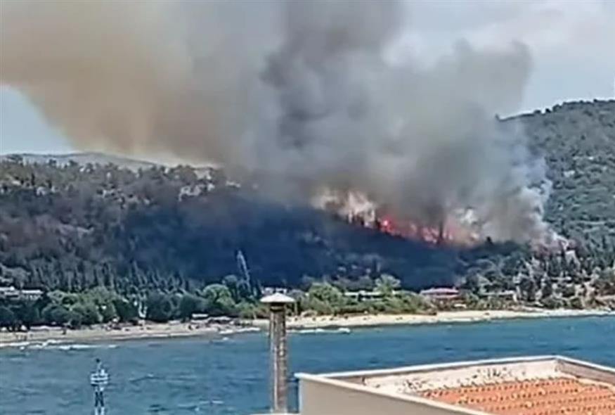 Φωτιά Καβάλα