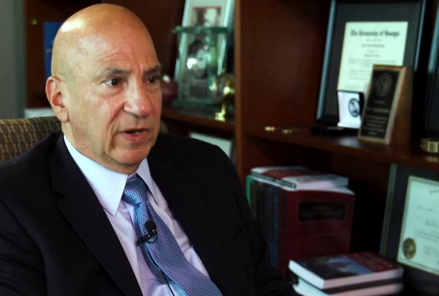 Πίτερ Σκανδαλάκης (screenshot)