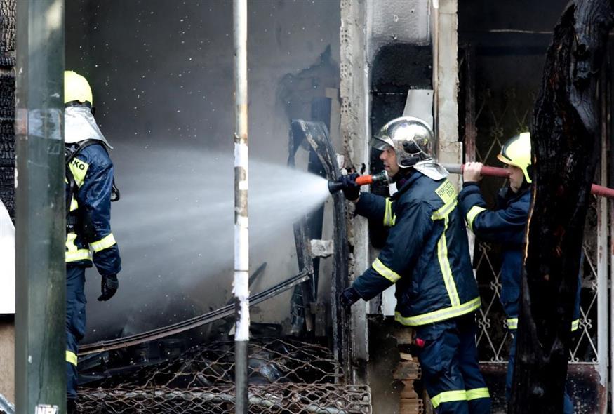 Στιγμιότυπο από κατάσβεση φωτιάς έπειτα από έκρηξη/Eurokinissi (φωτό αρχείου)