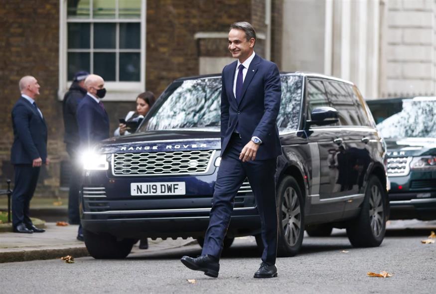 Ο Κυριάκος Μητσοτάκης σε παλαιότερή του επίσκεψη στο Λονδίνο το 2021 (Eurokinissi)