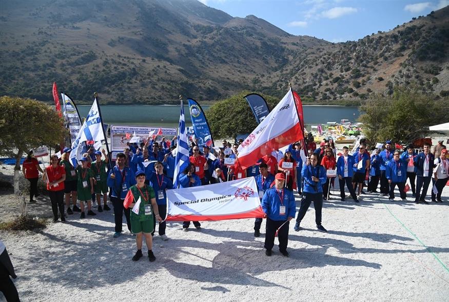 Στιγμιότυπο από την έναρξη των αγώνων