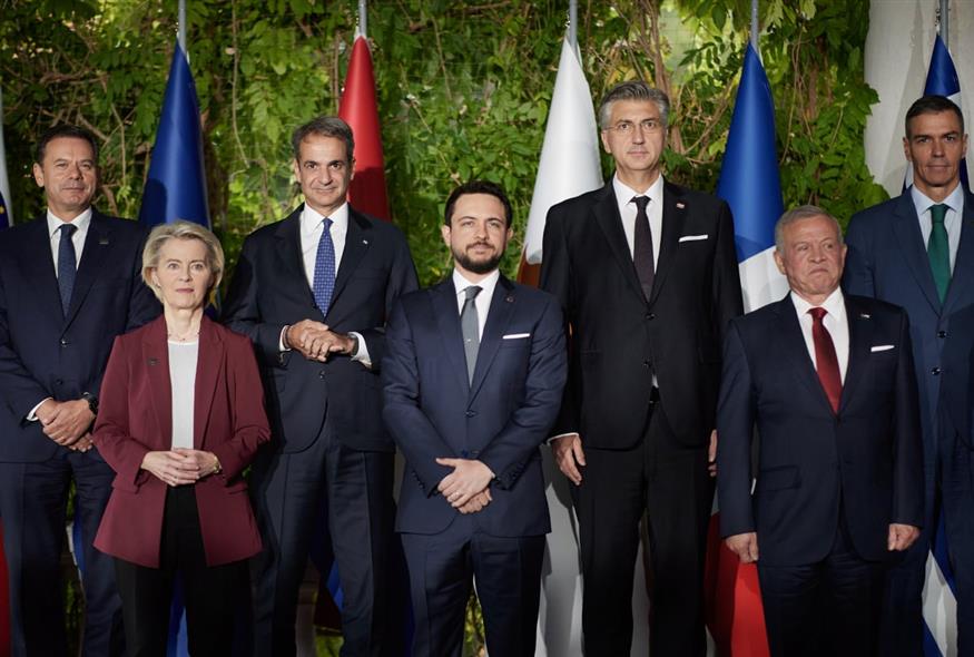 Κυριάκος Μητσοτάκης στη σύνοδο MED9 (ΓΡΑΦΕΙΟ ΤΥΠΟΥ ΠΡΩΘΥΠΟΥΡΓΟΥ/ΔΗΜΗΤΡΗΣ ΠΑΠΑΜΗΤΣΟΣ) Κυριάκος Μητσοτάκης στη σύνοδο MED9 (ΓΡΑΦΕΙΟ ΤΥΠΟΥ ΠΡΩΘΥΠΟΥΡΓΟΥ/ΔΗΜΗΤΡΗΣ ΠΑΠΑΜΗΤΣΟΣ)