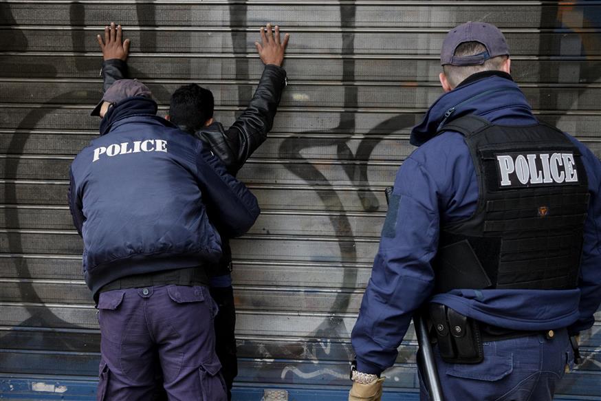 Αστυνομικοί έλεγχοι στο κέντρο της Αθήνας (Copyright: Eurokinissi/Γιάννης Παναγόπουλος)