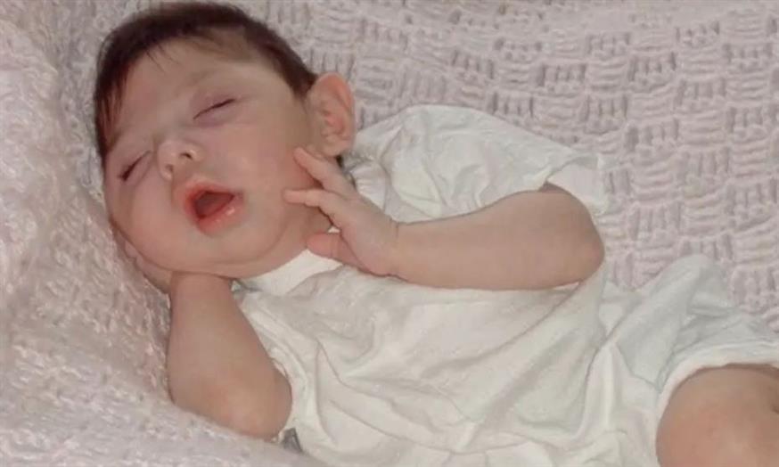 Η Άλεξ μωρό