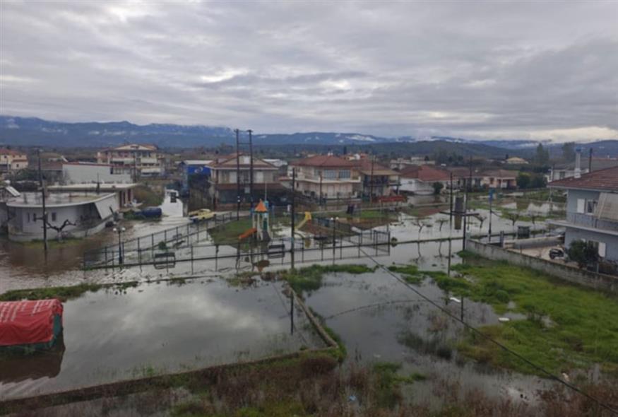 Φωτογραφία από την Μπούκα (agriniopress.gr)