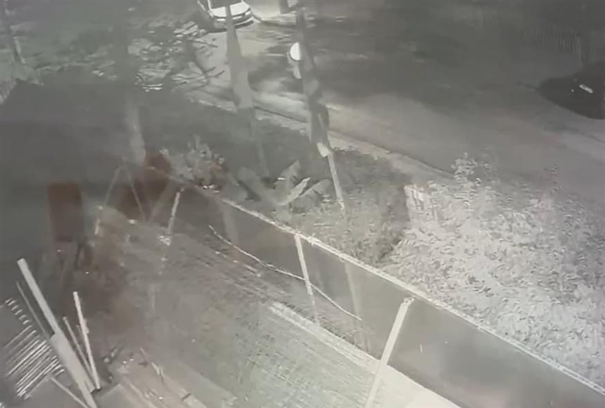 Βίντεο ντοκουμέντο με τη δράση της σπείρας ανηλίκων (screenshot)