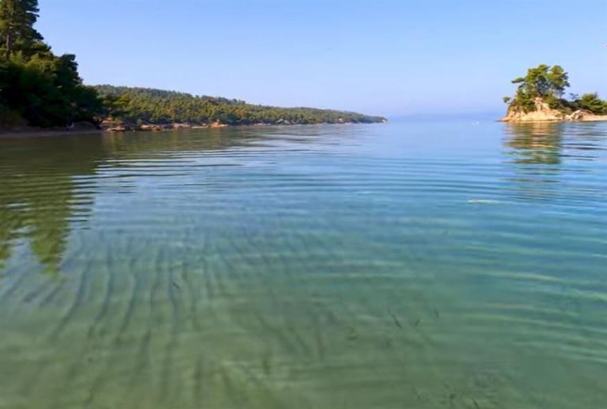 νησάκι Αγίου Νικολάου,Βόρεια Εύβοια/YouTube Capture