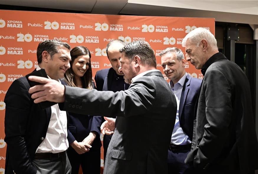 Αλέξης Τσίπρας, Νίκος Χαρδαλιας, Χάρης Δουκας, Γιάννης Μώραλης, Δώρα Αναγνωστοπούλου και Λεωνίδας Μακρής