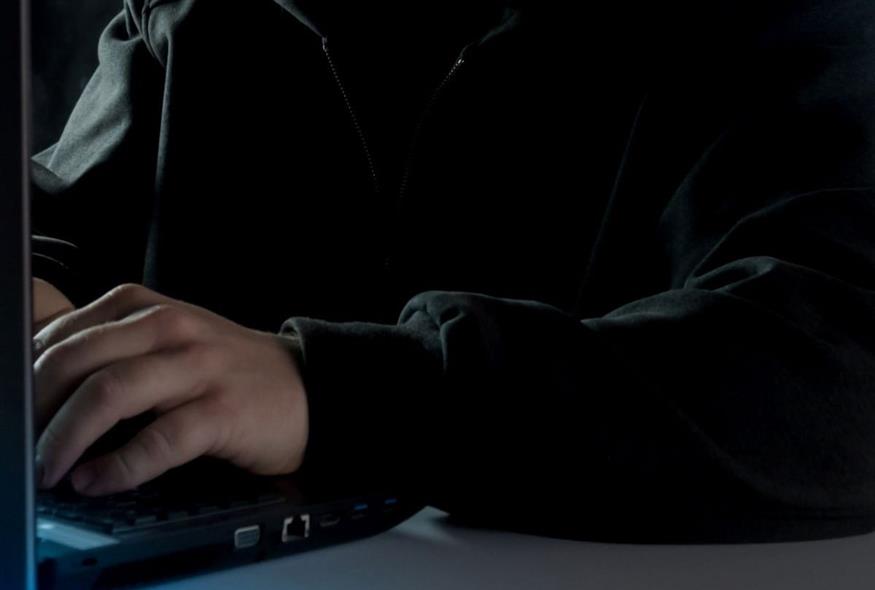 Συγκλονίζουν οι μαρτυρίες θυμάτων ηλεκτρονικής απάτης (Unsplash)
