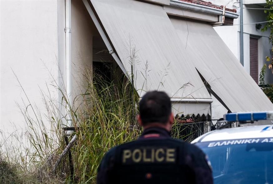 Αστυνομικός στα Τρίκαλα (ΘΑΝΑΣΗΣ ΚΑΛΛΙΑΡΑΣ/EUROKINISSI)