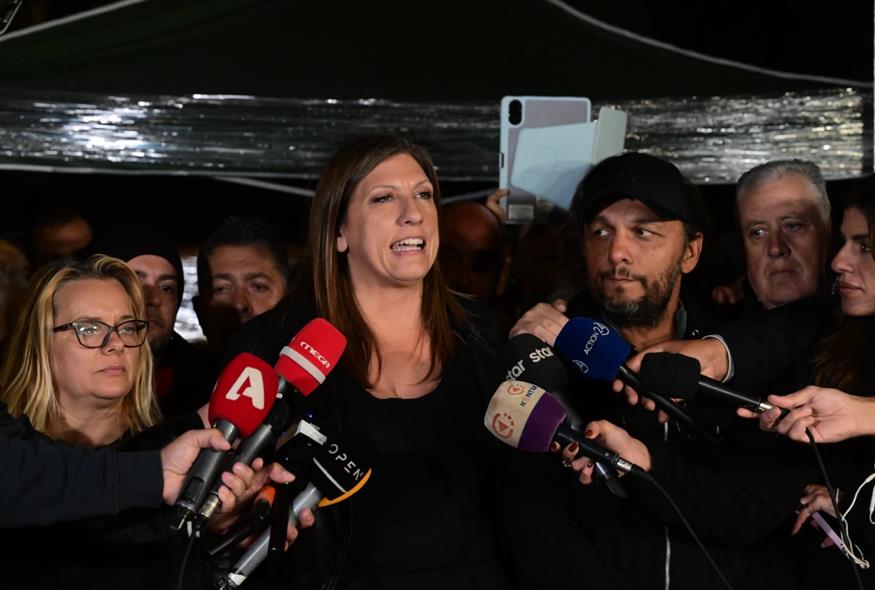 Ζωή Κωνσταντοπούλου και Πάνος Ρούτσι (ΤΑΤΙΑΝΑ ΜΠΟΛΑΡΗ/EUROKINISSI)