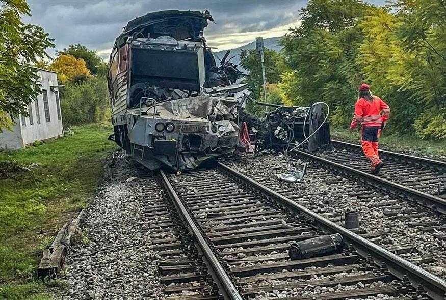 Σφοδρή σύγκρουση τρένων (Αστυνομία της Σλοβακικής Δημοκρατίας - Περιφέρεια Κοσίτσε)