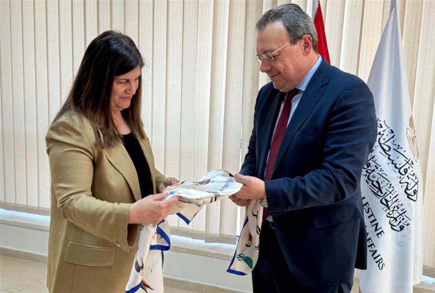 Στη Ραμάλα αντιπροσωπεία του ΣΥΡΙΖΑ Στη Ραμάλα αντιπροσωπεία του ΣΥΡΙΖΑ