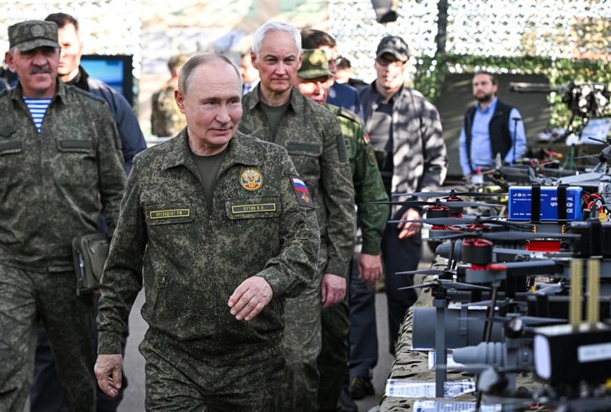 (Sergey Bobylev/Sputnik, Kremlin Pool Photo via AP)