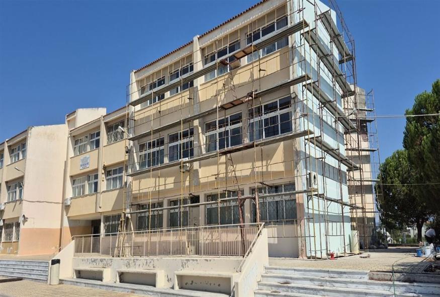 Σχολείο υπό ανακαίνιση