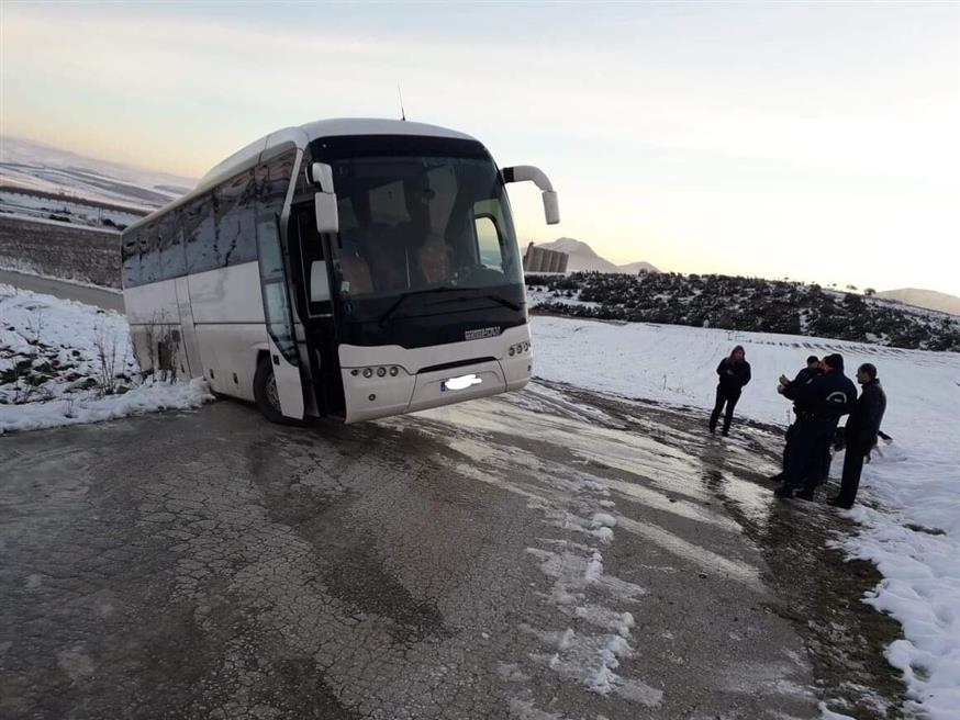 Φωτογραφία από το λεωφορείο (onlarissa.gr)