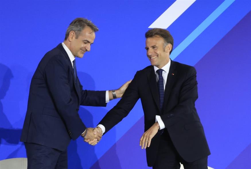 Κυριάκος Μητσοτάκης - Εμανουέλ Μακρόν (ΓΙΩΡΓΟΣ ΚΟΝΤΑΡΙΝΗΣ/EUROKINISSI)