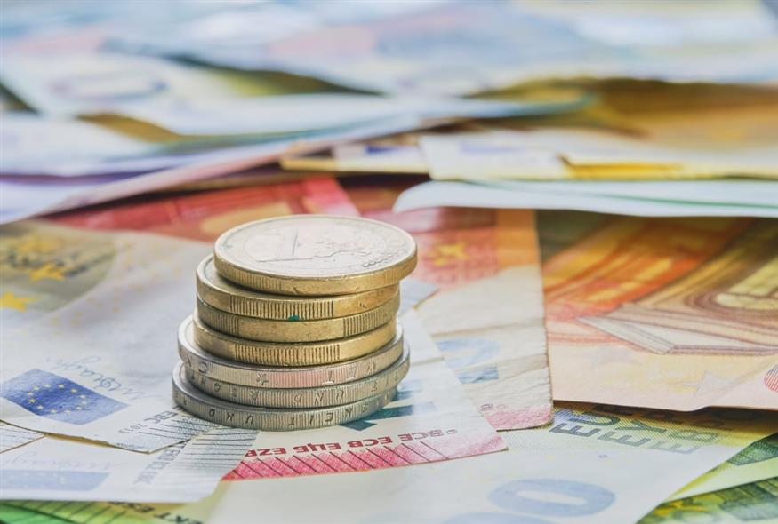 Χρήματα (Freepik)