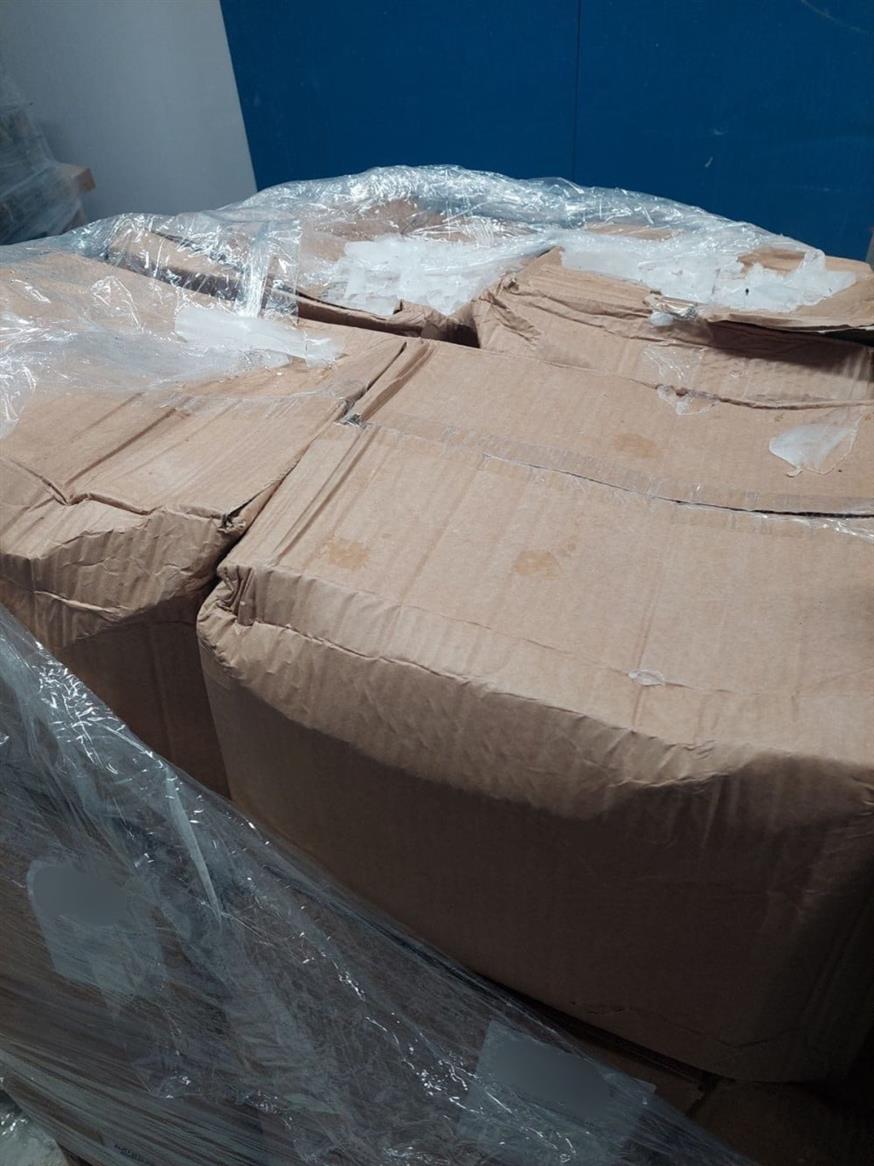 Ακατάλληλο κρέας σε αποθήκη στο Καπανδρίτι Ακατάλληλο κρέας σε αποθήκη στο Καπανδρίτι