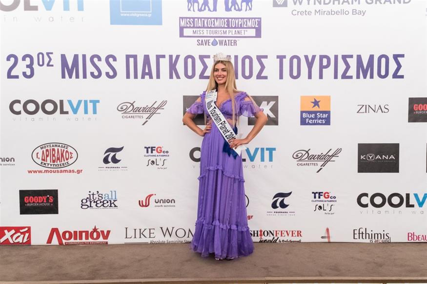 Η Ρωσίδα Αλίνα Μπόλτεβα αναδείχτηκε Mις Παγκόσμιος Τουρισμός