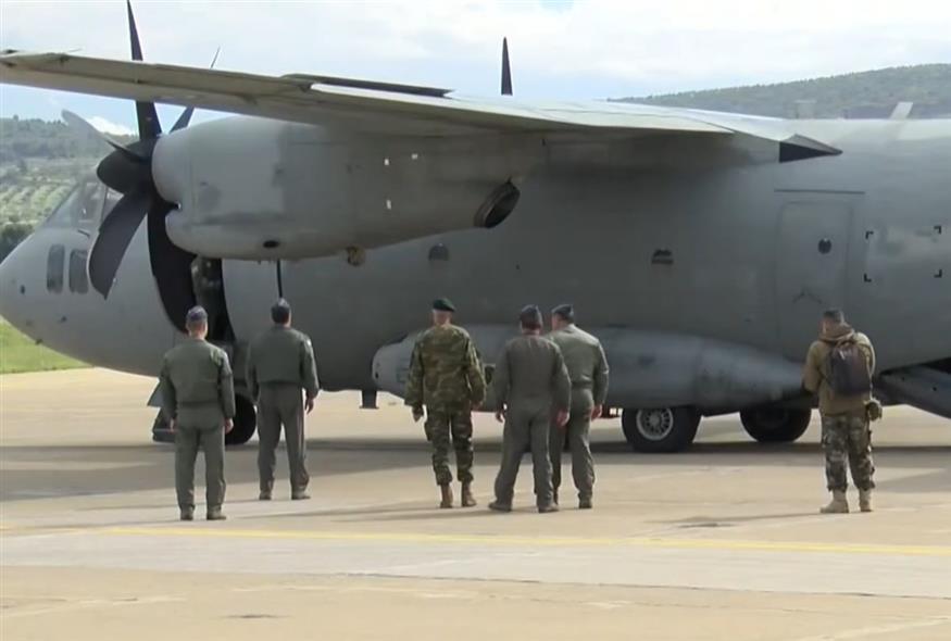 Προσγειώθηκε το C-27 που μετέφερε Έλληνες ομογενείς από το Σουδάν