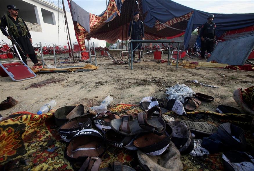 Ταλιμπάν στο Πακιστάν (AP Photo/Mohammad Sajjad)