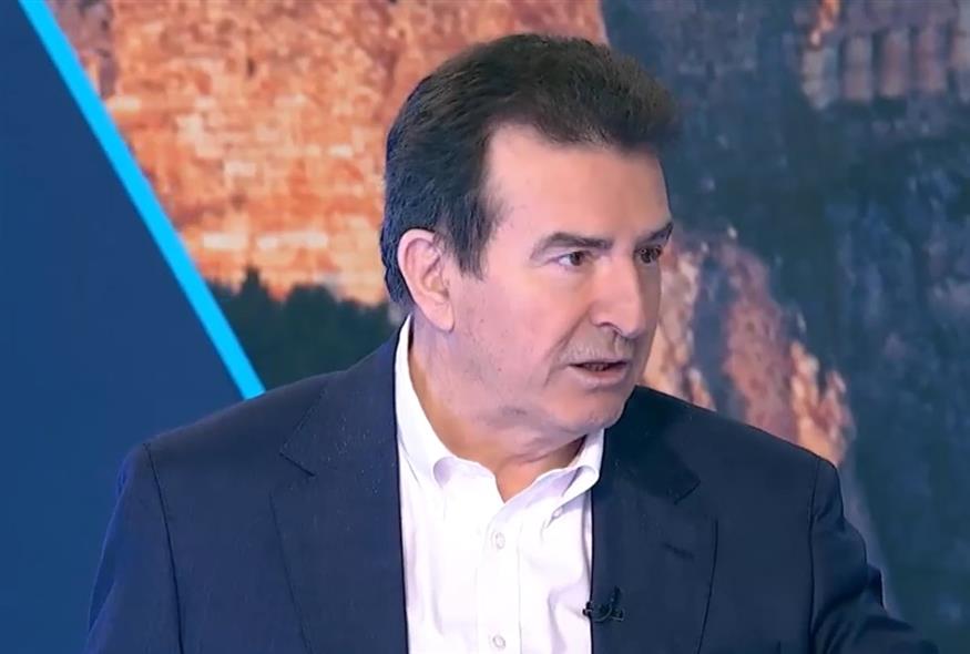 Ο Μιχάλης Χρυσοχοϊδης στην εκπομπή «Συνδέσεις»