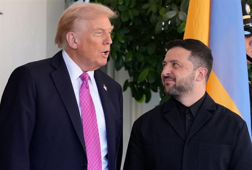 Ντόναλντ Τραμπ - Βολοντίμιρ Ζελένσκι (Alex Brandon/AP)