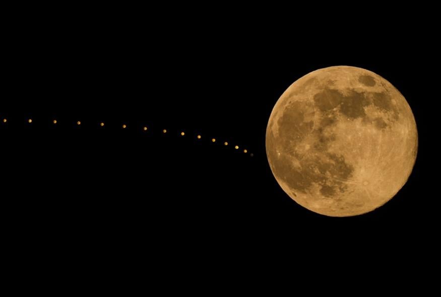 Υπερσελήνη (Charlie Riedel/AP)