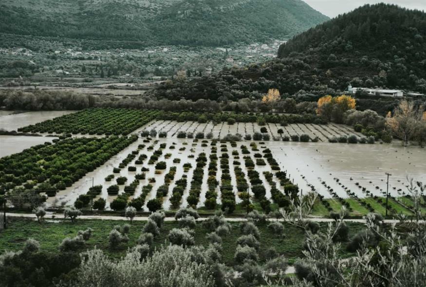 Σοβαρά προβλήματα από την κακοκαιρία (ΕΡΤ)