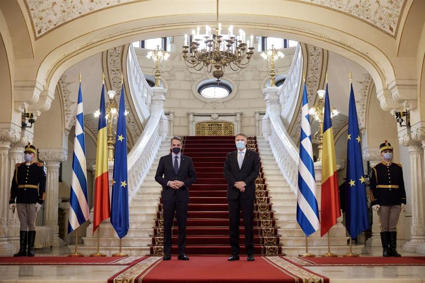 Eπίσημη επίσκεψη του πρωθυπουργού Κυριάκου Μητσοτάκη στη Ρουμανία / ΔΗΜΗΤΡΗΣ ΠΑΠΑΜΗΤΣΟΣ / ΓΡΑΦΕΙΟ ΤΥΠΟΥ ΠΡΩΘΥΠΟΥΡΓΟΥ / EUROKINISSI
