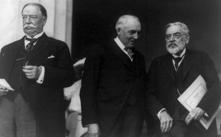 Ο Ρόμπερτ Λίνκολν, δεξιά, στην τελευταία του εμφάνιση μαζί με τους Γουίλιαμ Ταφτ και Γουόρεν Χάρντινγκ.