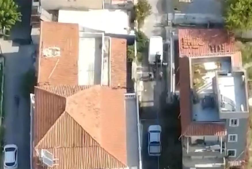 Σούπερ μάρκετ ναρκωτικών στα Άνω Λιόσια (video capture)