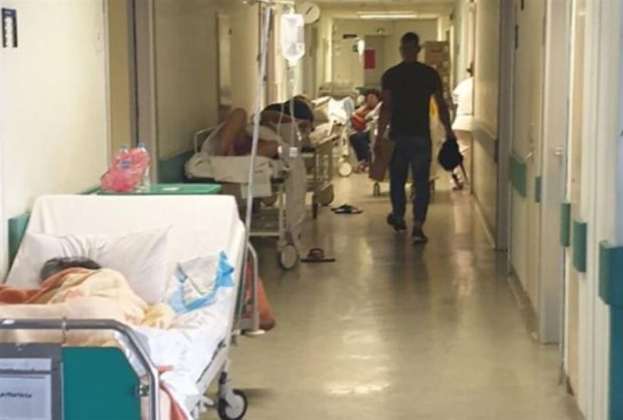 Ράντζα στο νοσοκομείο Αττικόν (ΠΟΕΔΗΝ)